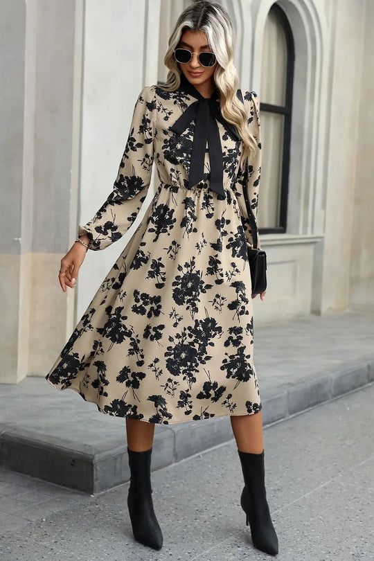 Pelipa - Elegantes Kleid aus Paris