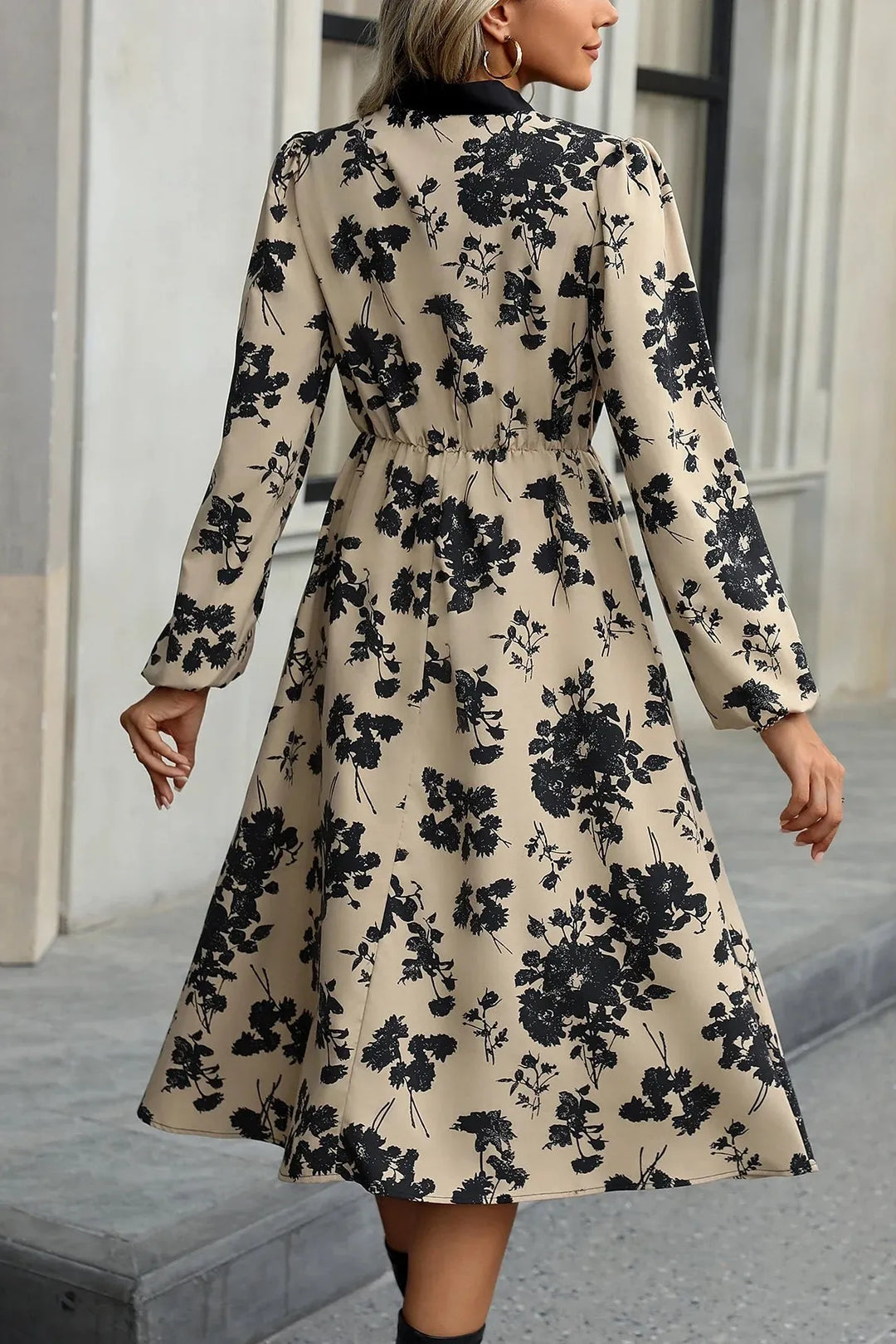 Pelipa - Elegantes Kleid aus Paris