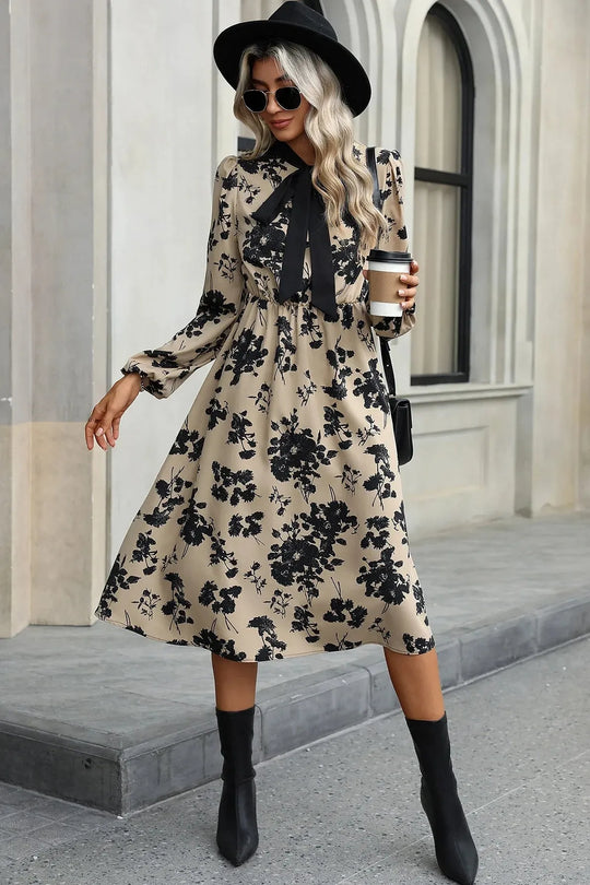 Pelipa - Elegantes Kleid aus Paris
