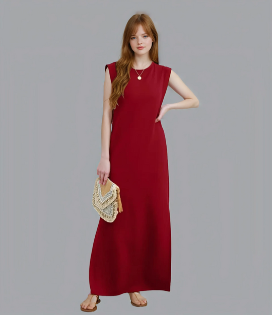 Ruby – Lässiges Kleid mit geschlitztem Saum